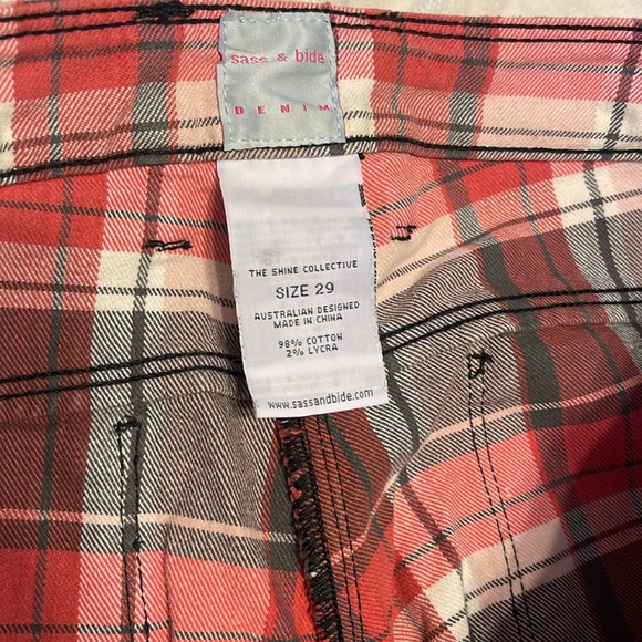 RARE VINTAGE SASS & BIDE RED PLAID JEANS ~ 29 - Picture 4 of 8